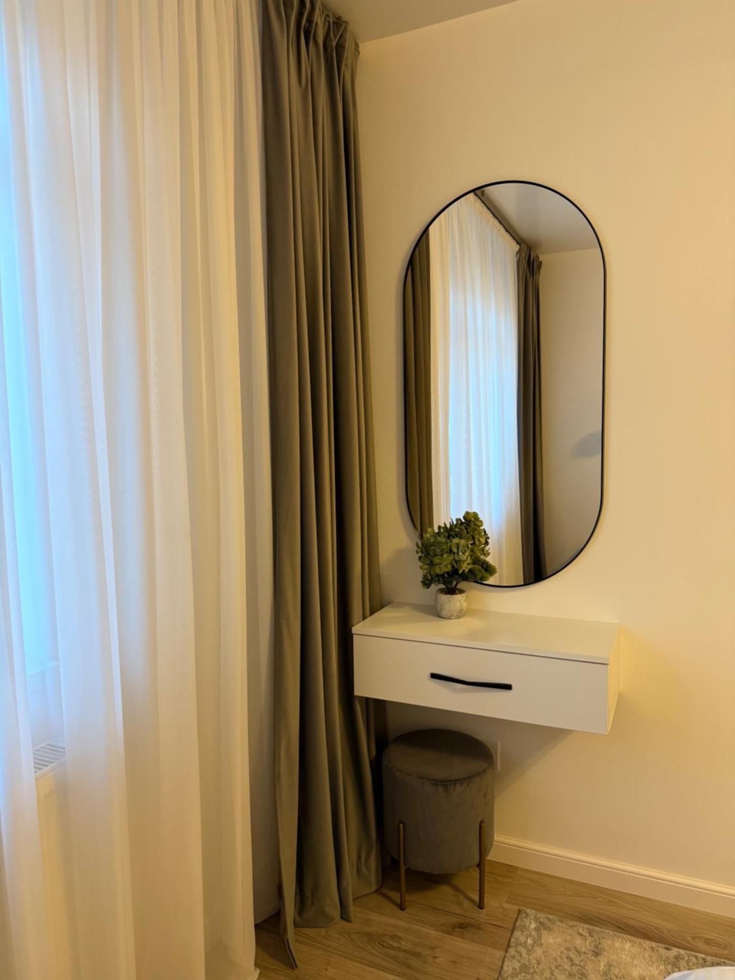 Illy Home Râmnicu Vâlcea Eksteriør bilde
